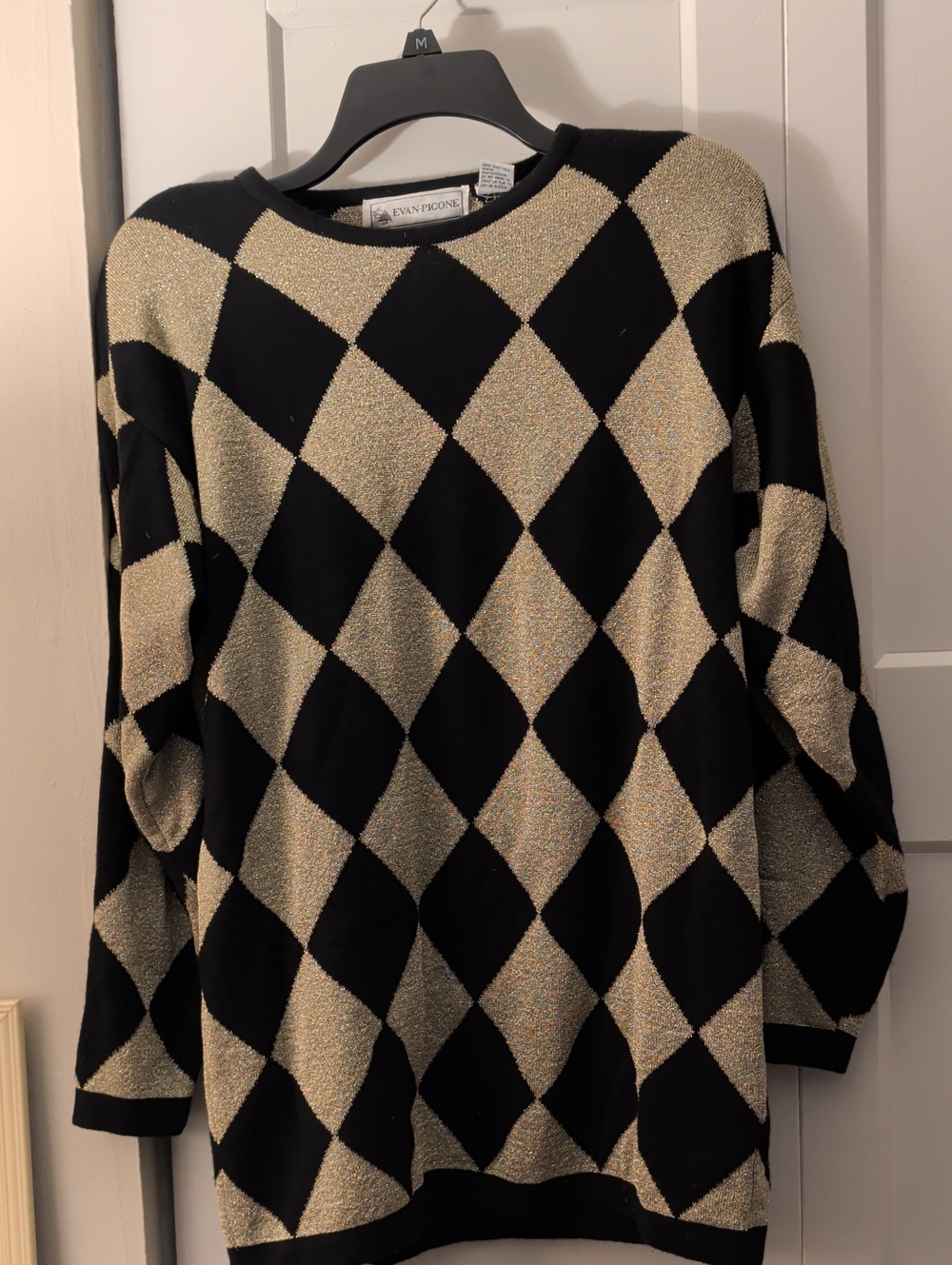 Vintage Evan Picone Black and Gold Argyle Crewneck Sweater